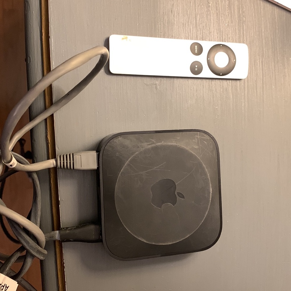 Original Apple TV and remote